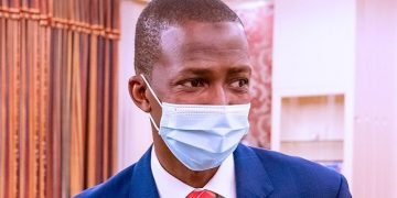 Earn Money By Whistleblowing – EFCC Boss To Nigerian Youth