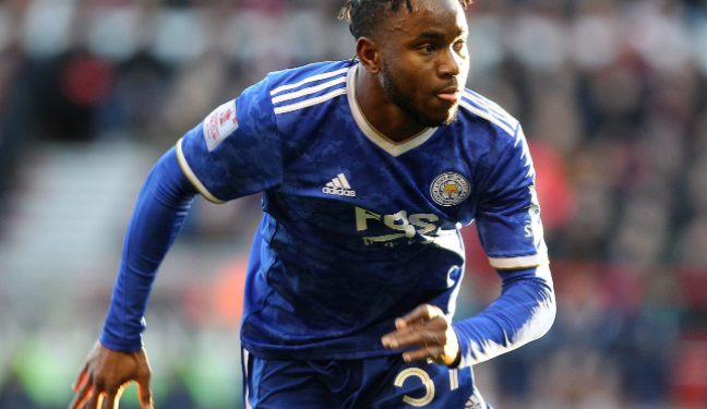 “He is mad” Nigerians react to Lookman’s Nationality Switch after Leicester City Forward Dumped Three Lions for Super Eagles